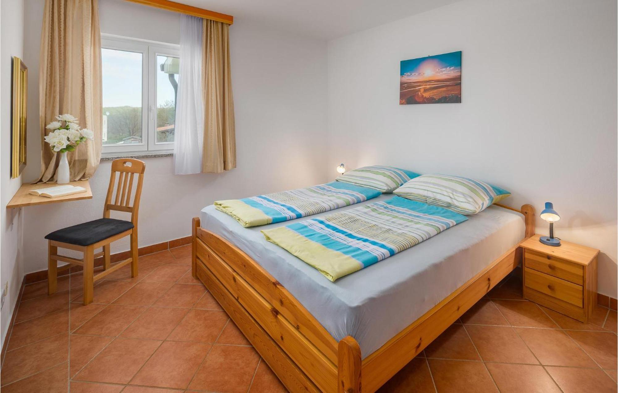 1 Bedroom Beautiful Apartment In Poreč Zewnętrze zdjęcie